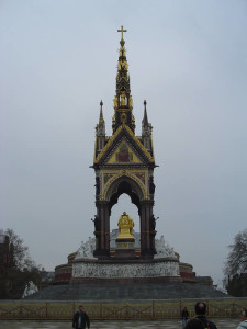 Albert Memorial, Kensington Gardens, Londra. Author and Copyright Niccolò di Lalla