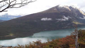 Lago Acigami, visto da Co. Guanaco, Terra del Fuoco, Argentina. Author and Copyright Guillermo Puliani