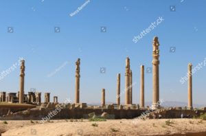 Colonnato di Persepoli. Rovine della capitale cerimoniale dell'Impero persiano (Impero achemenide), Iran. Autore e Copyright Marco Ramerini